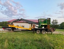 2020 John Deere 437E